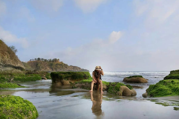 fasilitas pantai surumanis