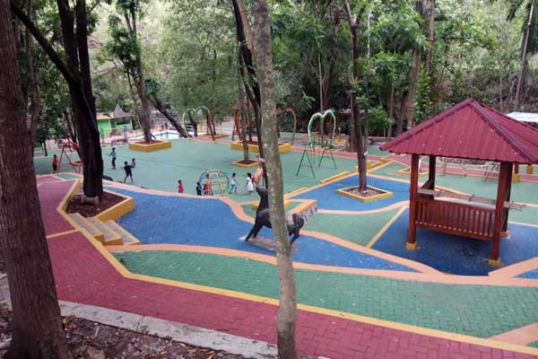 Pemandian Air Panas Bayanan Sragen 4 fasilitas pemandian air panas bayanan