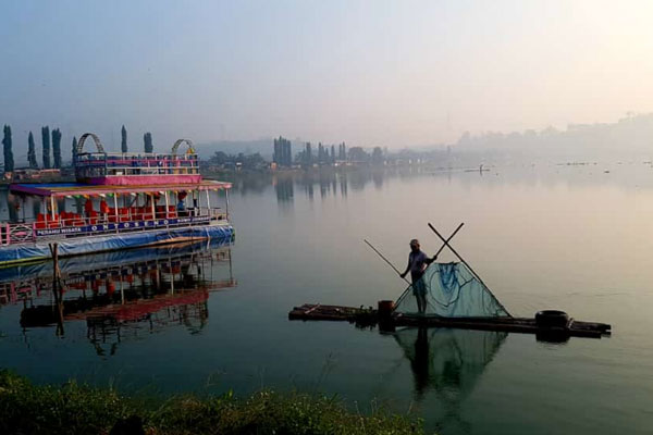 fasilitas rowo jombor