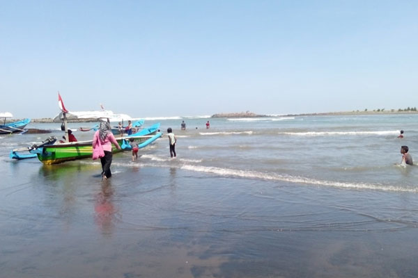 Srandil Cilacap 4 fasilitas srandil