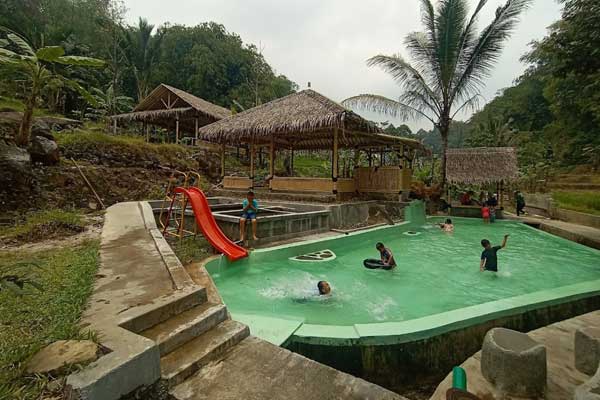 fasilitas telaga ciburial