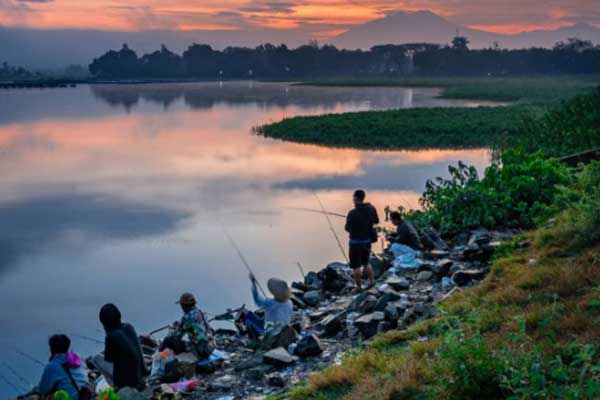 fasilitas waduk mulur