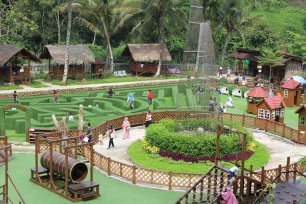 harga tiket masuk Karang Resik