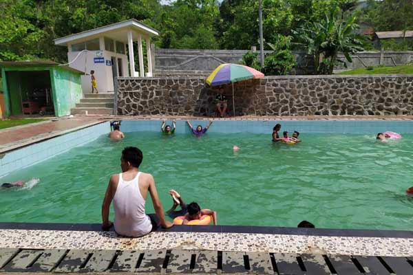 Pemandian Air Panas Cipari Cilacap 2 harga tiket masuk Pemandian Air Panas Cipari