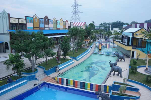 harga tiket masuk River Walk Boja