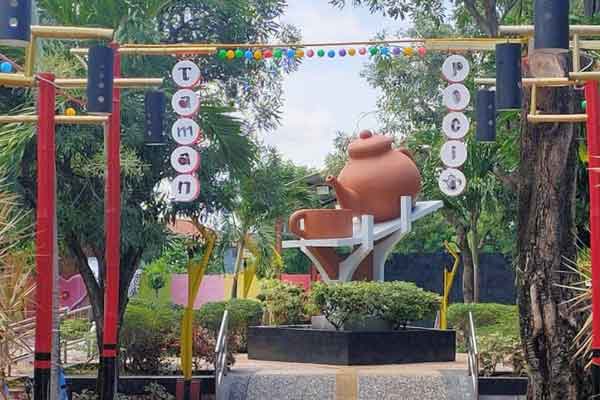 Taman Poci Tegal 2 harga tiket masuk Taman Poci Tegal