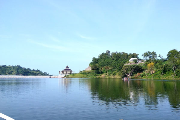 harga tiket masuk bendungan logung