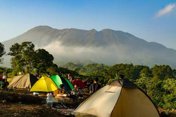 harga tiket masuk camping gayatri puncak