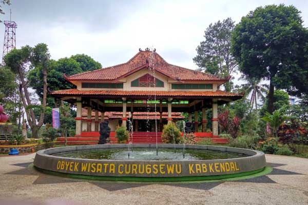 harga tiket masuk curug sewu