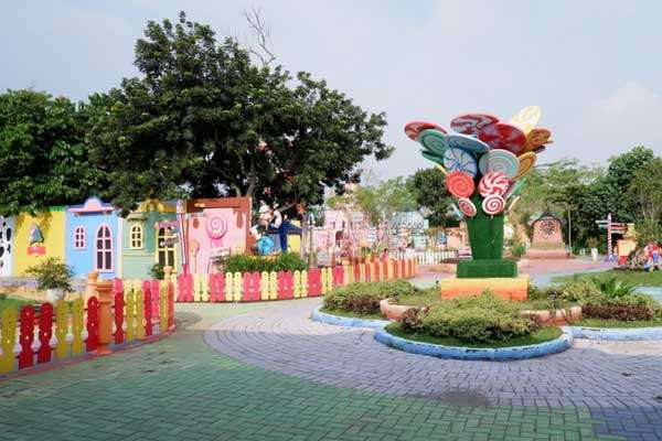 harga tiket masuk dunia candy