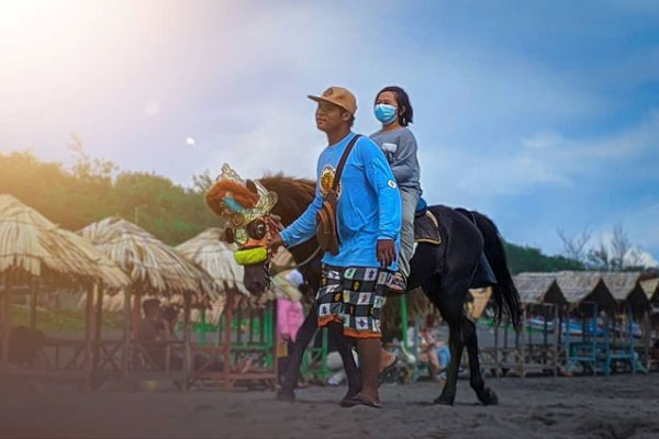 harga tiket masuk pantai jatimalang