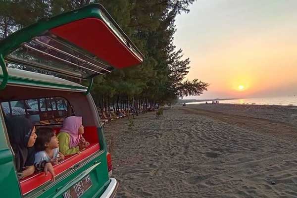 harga tiket masuk pantai jodo