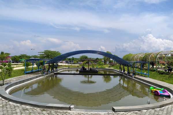 harga tiket masuk rowo ijen demak