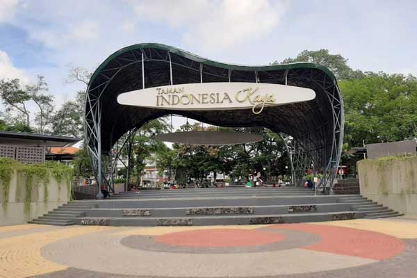 harga tiket masuk taman indonesia kaya