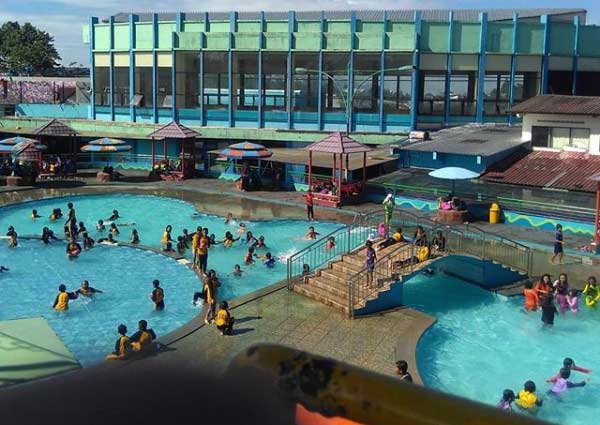 Jam Buka Kolam Renang Amerta
