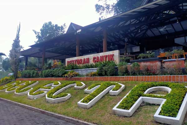 jam buka selecta garden