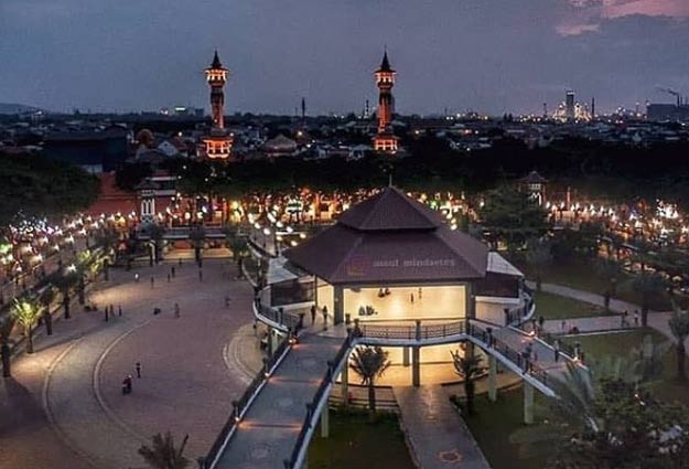 objek wisata di Gresik Jawa Timur