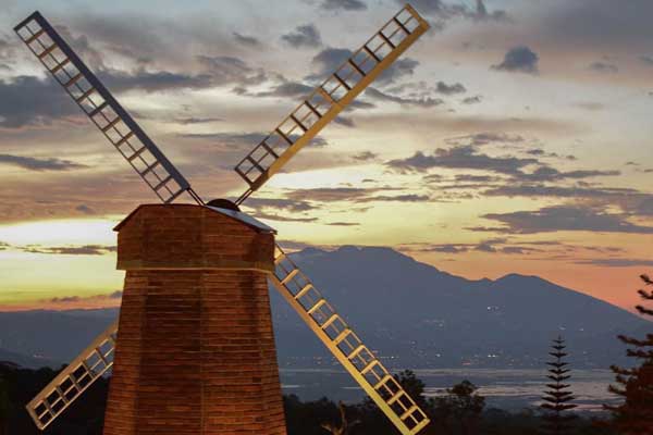 spot wisata agrowisata salib putih