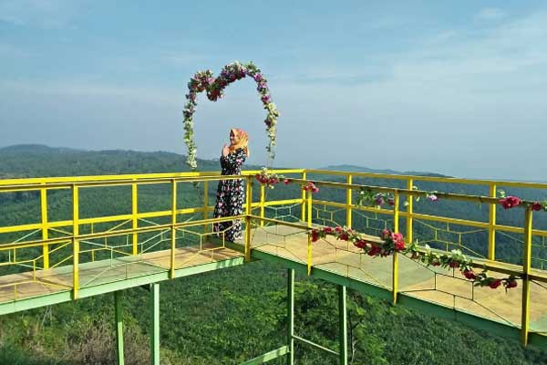 spot wisata bukit srigunung