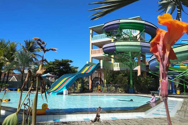 spot wisata kolam renang tirta