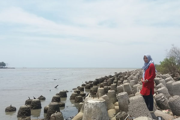 spot wisata pantai baruna