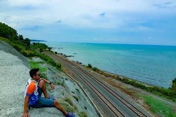 spot wisata pantai jodo