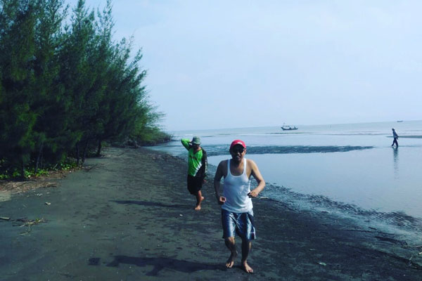 spot wisata pantai losari brebes