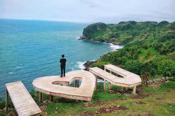 Pantai Sawangan Kebumen 5 spot wisata pantai sawangan kebumen