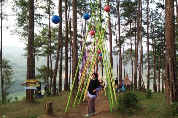 spot wisata pesona kayangan