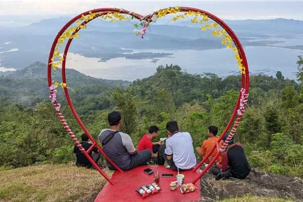 spot wisata puncak joglo