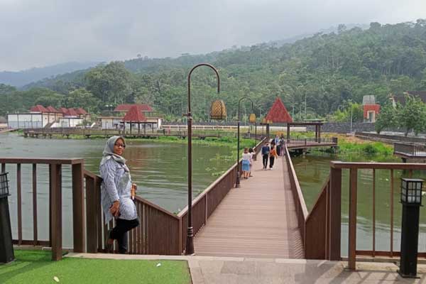 spot wisata rawa pening