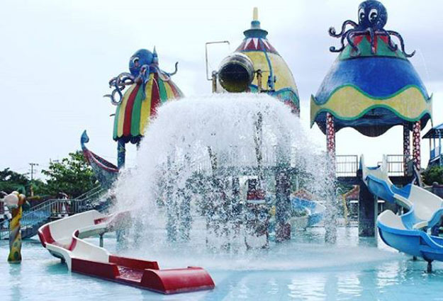 kolam renang di Madiun