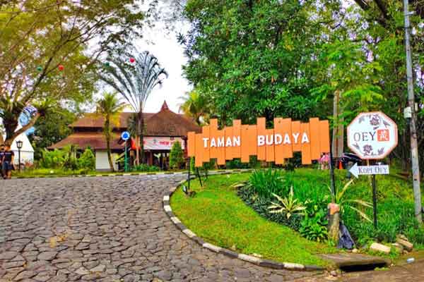 Tempat Wisata di Hambalang 3 taman budaya sentul city