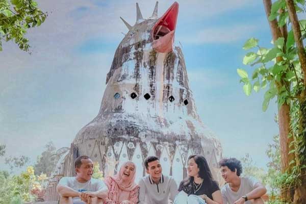 tips berkunjung gereja ayam