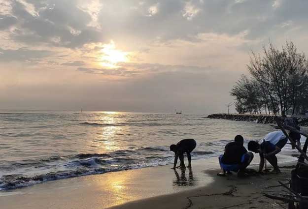 tips berkunjung pantai slamaran