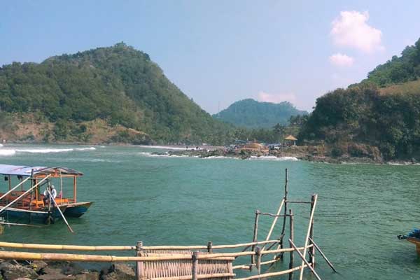 tips berkunjung pantai suwuk