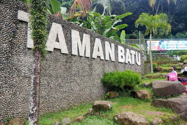tips berkunjung taman batu purwakarta