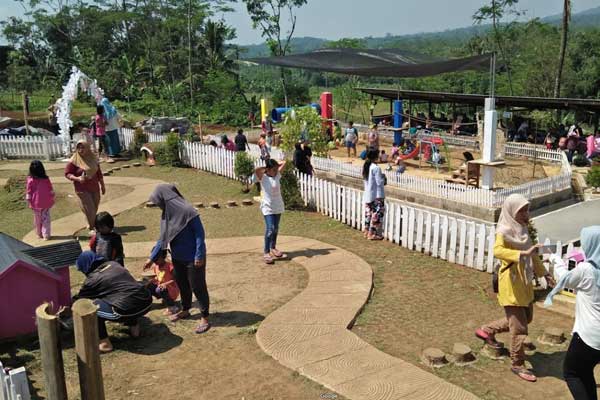 tips berkunjung taman kelinci sukorejo